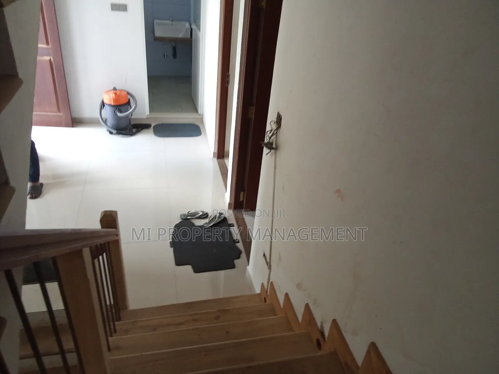 4bdrm House in M I Properties, Dehiwala for sale