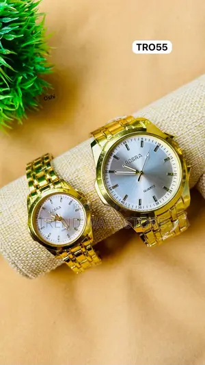 Photo - Gold Couple Watch