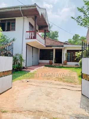 Photo - 5bdrm House in Gampaha City for sale