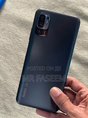 Photo - Xiaomi Redmi Note 10 128 GB Black