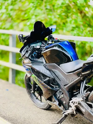 Photo - Yamaha R1 2019 Blue