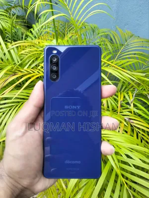 Photo - Sony Xperia 10 II 64 GB Blue
