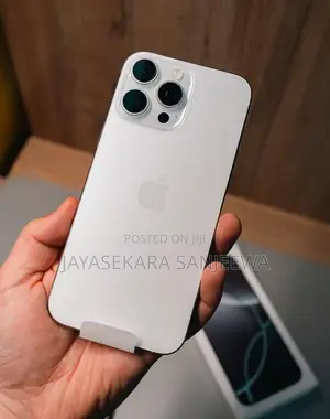 Photo - New Apple iPhone 16 Pro Max 256 GB White