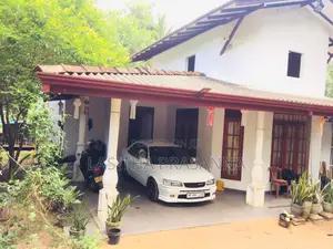 Photo - 4bdrm House in Delgoda for sale