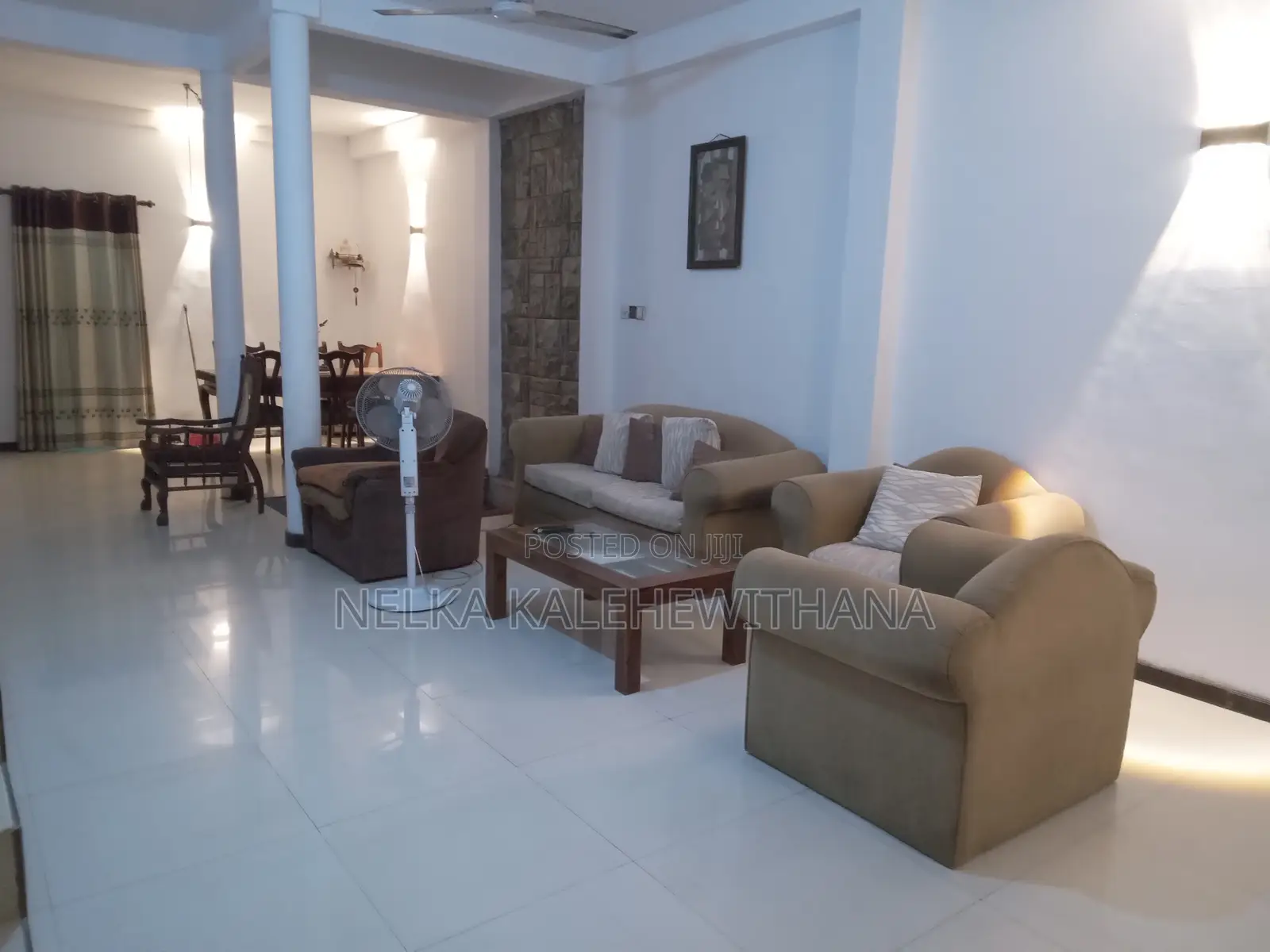 5bdrm House in Kekirideniya Road, Kaduwela for sale