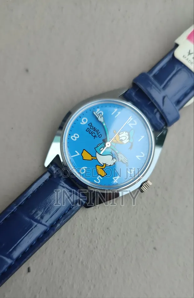 Seiko 5000-6030 Donald Duck Rare Vintage Winding Watch in