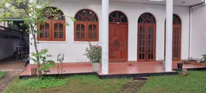 Furnished 4bdrm House in Pannipitiya for sale