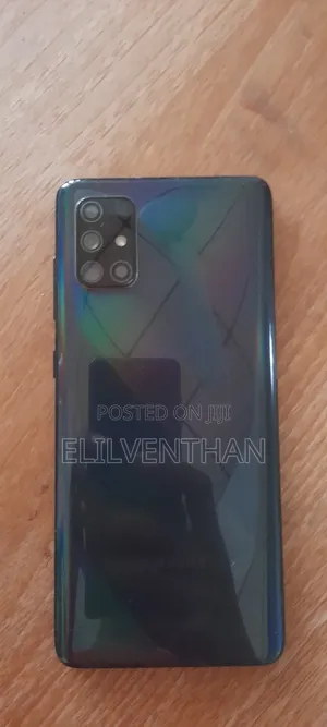 Photo - Samsung Galaxy A71 5G 128 GB Black