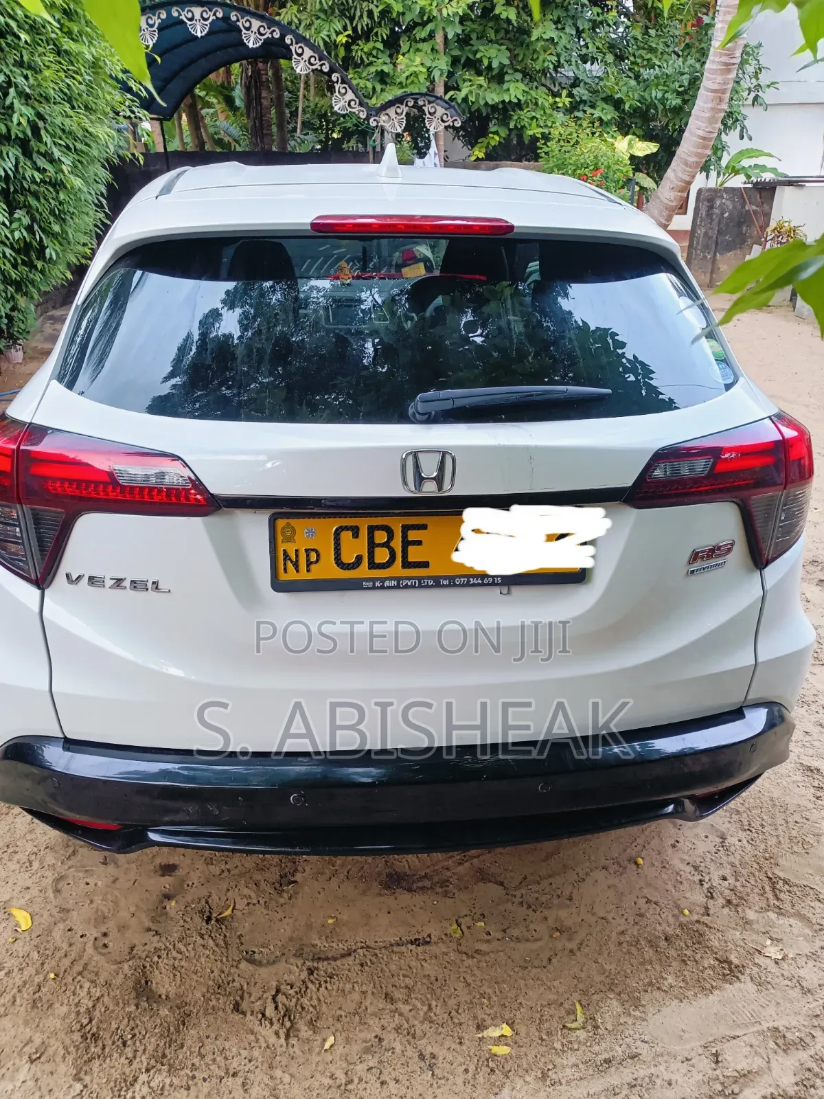 Honda Vezel 1.5 Hybrid 4WD 2018 White