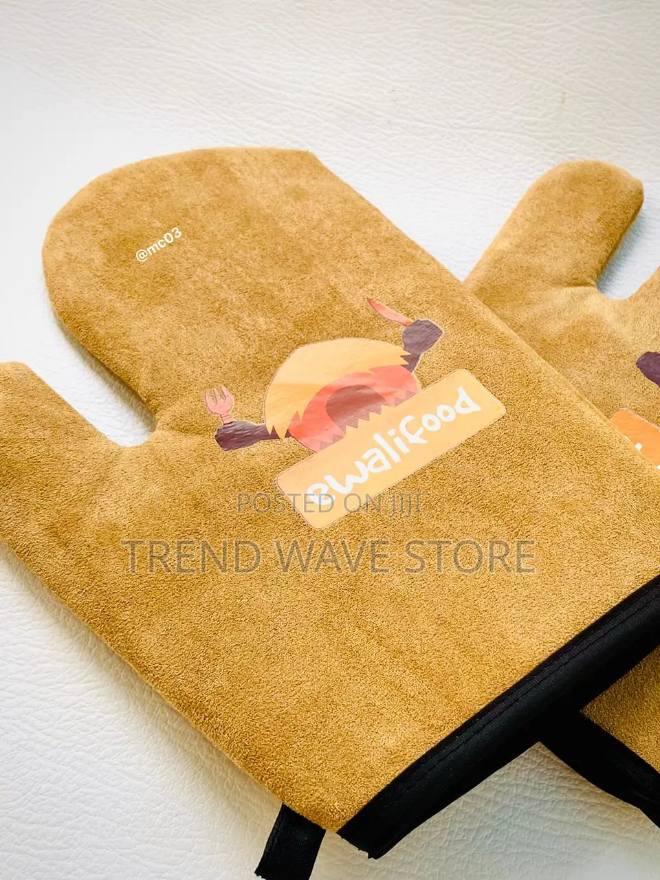 Heat Proof Mitt Oven Gloves - Random Color