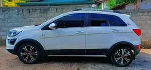 Photo - Car 2017 White