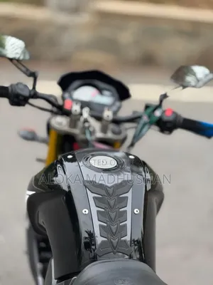 Photo - Yamaha FZ 2011 Black