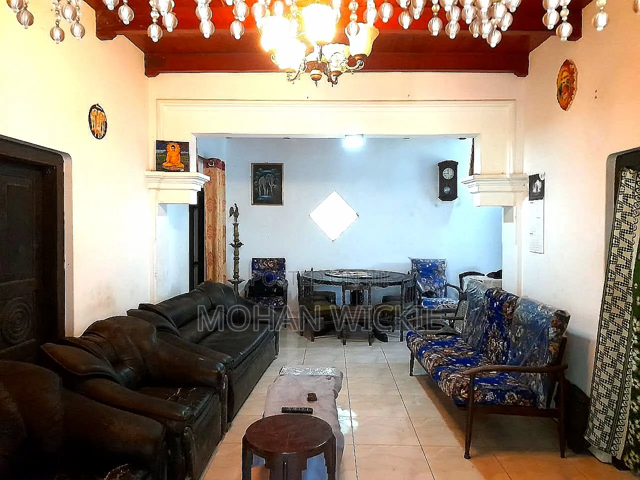 Furnished 6bdrm Villa in Colonial House, Weligama for sale