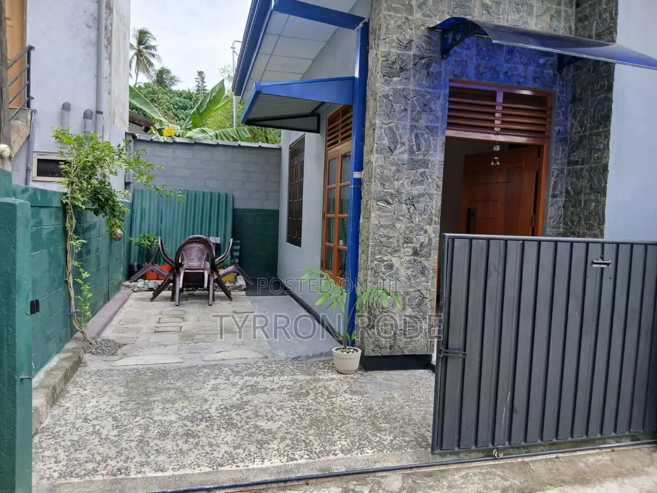 Furnished 2bdrm House in Katunayake for sale