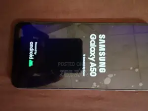 Photo - Samsung Galaxy A50 64 GB White