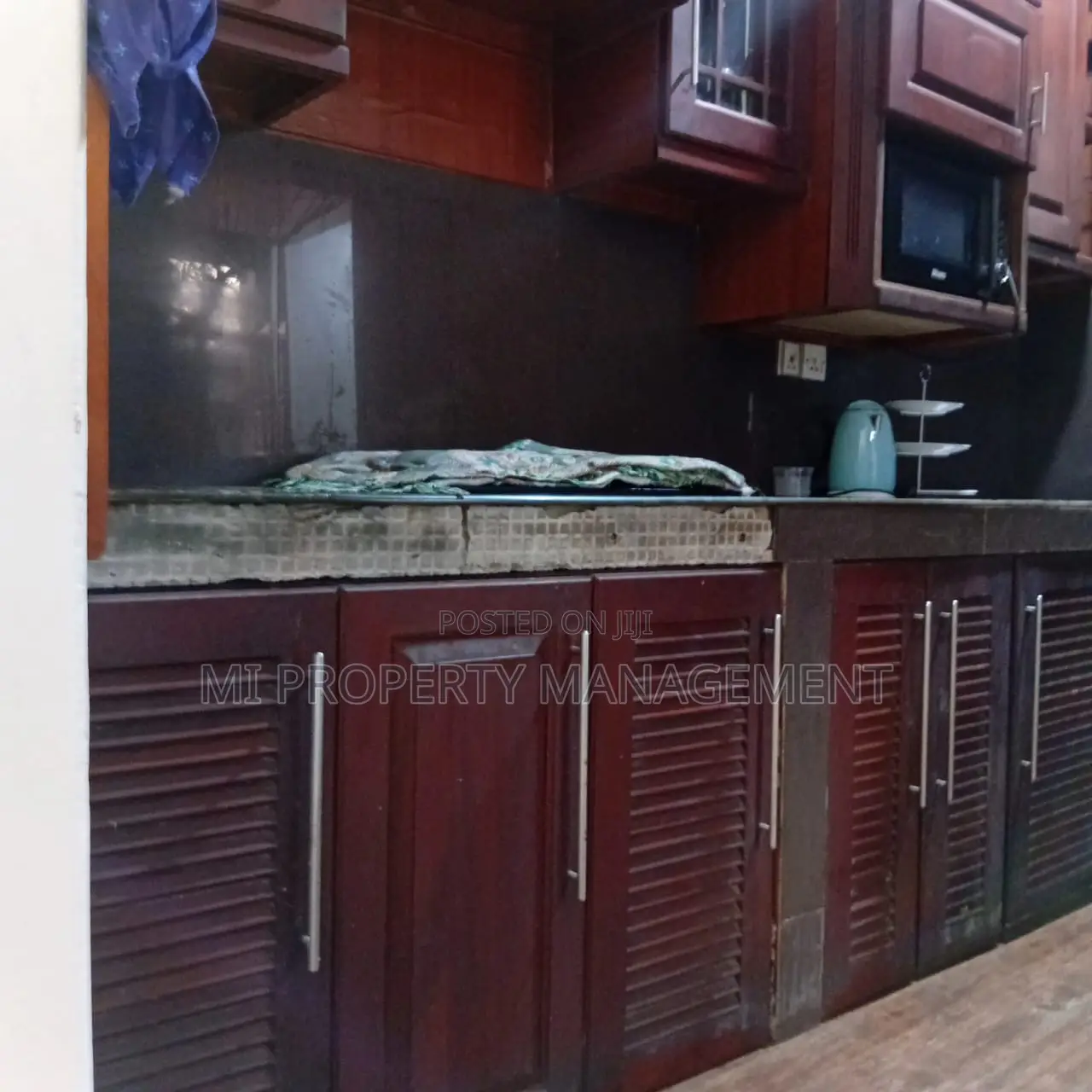 6bdrm Duplex in M I Properties, Kalubowila for sale