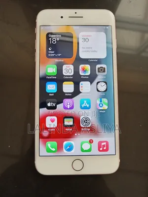 Photo - Apple iPhone 7 Plus 128 GB White