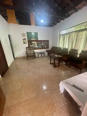 Furnished 6bdrm House in Nattandiya for sale