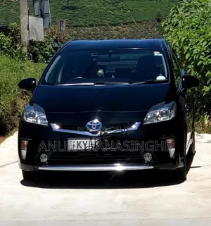 Photo - Toyota Prius 2012 Black