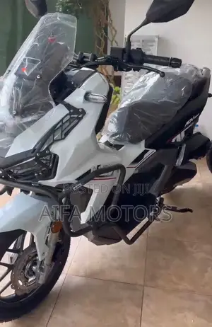 New Honda 2025 White