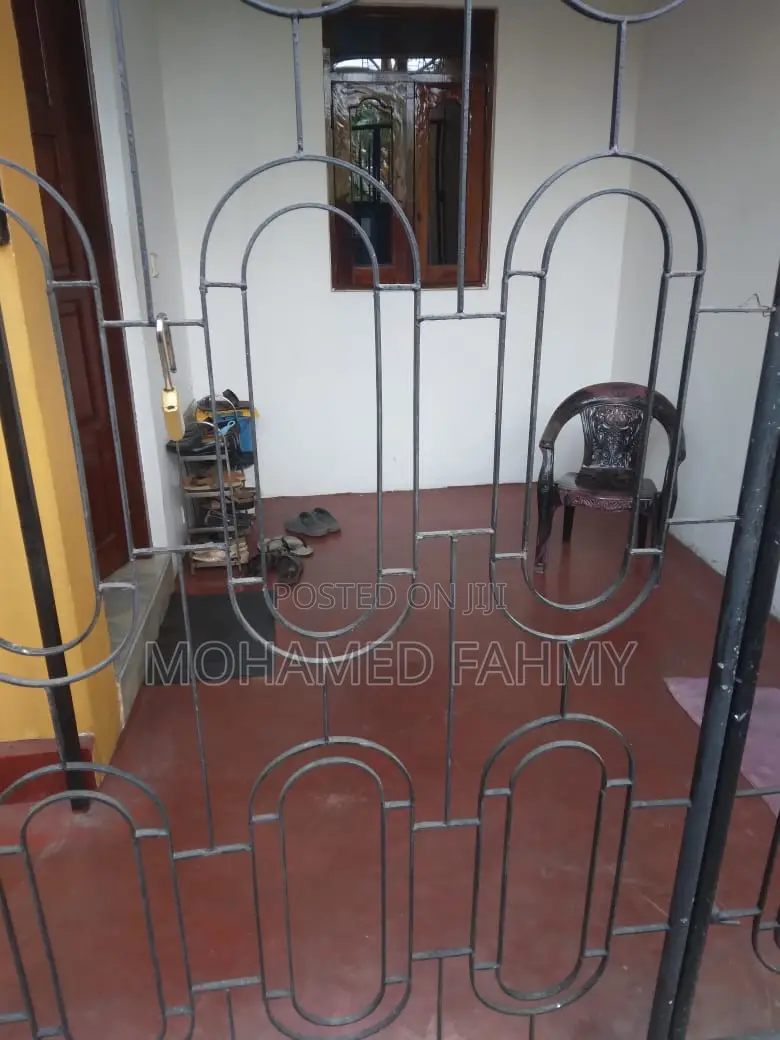 3bdrm Duplex in Fahmy, Kolonnawa for sale