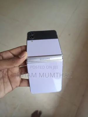 New Samsung Galaxy Z Flip3 5G 256 GB