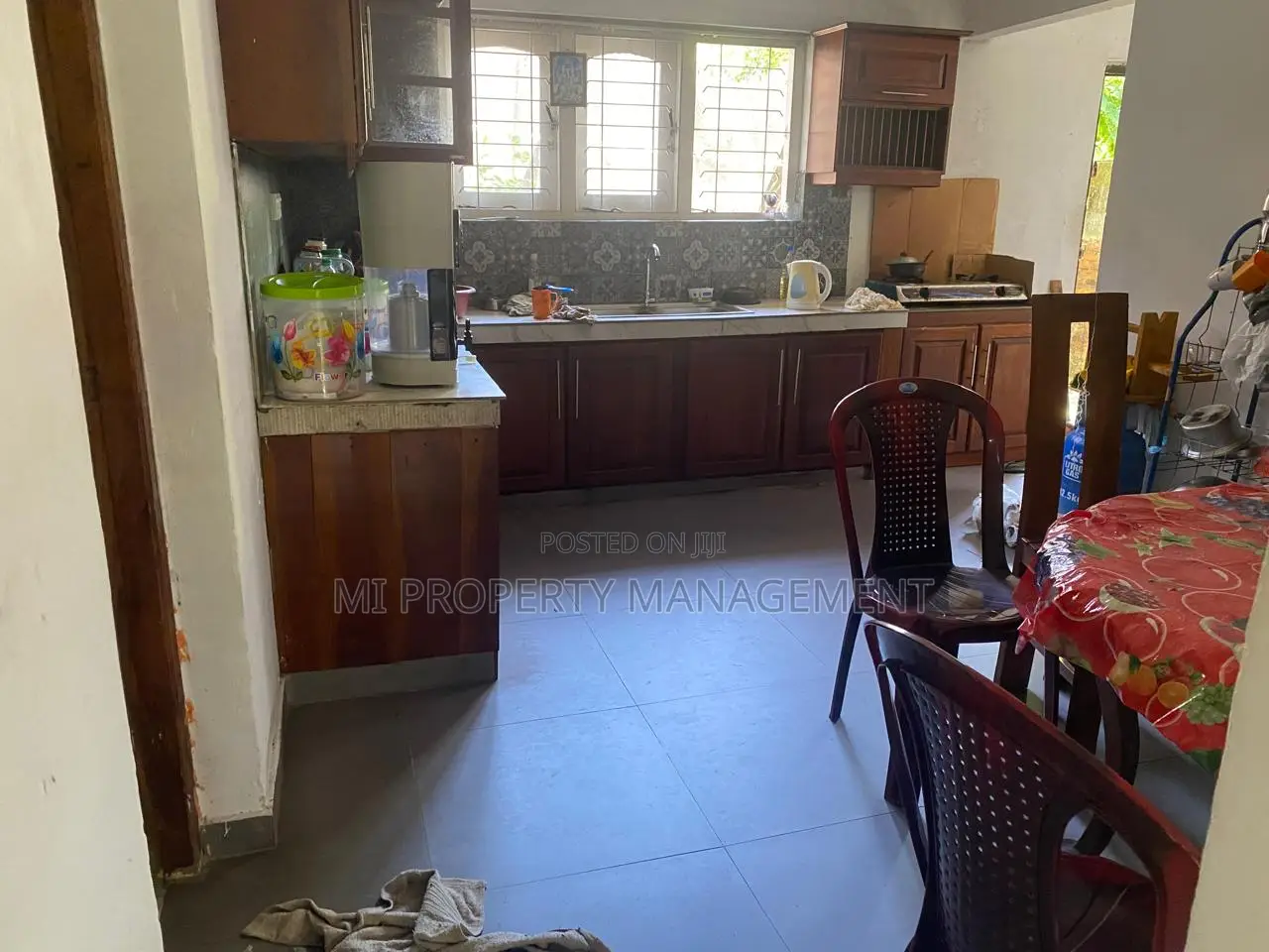 4bdrm House in M I Properties, Dehiwala for rent