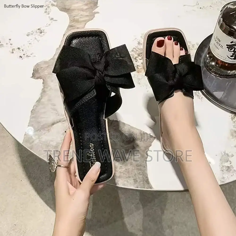 Butterfly Bow Slipper