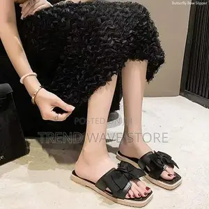 Butterfly Bow Slipper