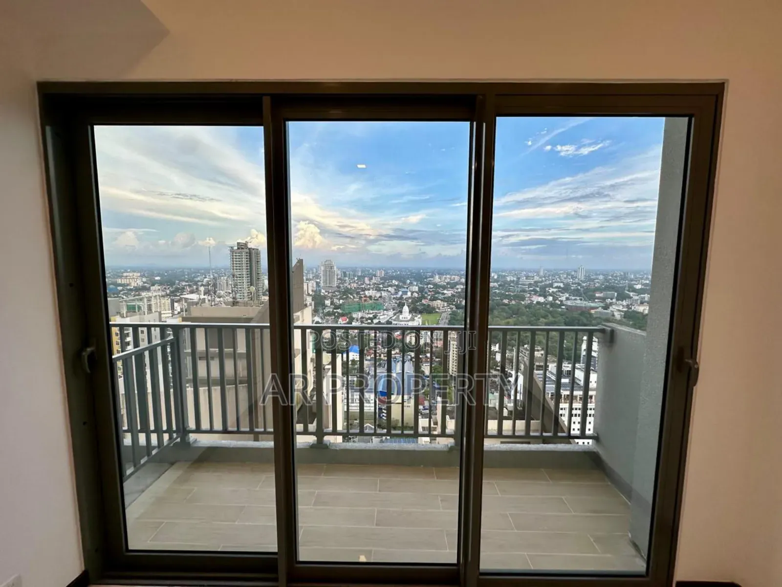 2bdrm Apartment in Trize, Colombo City for sale