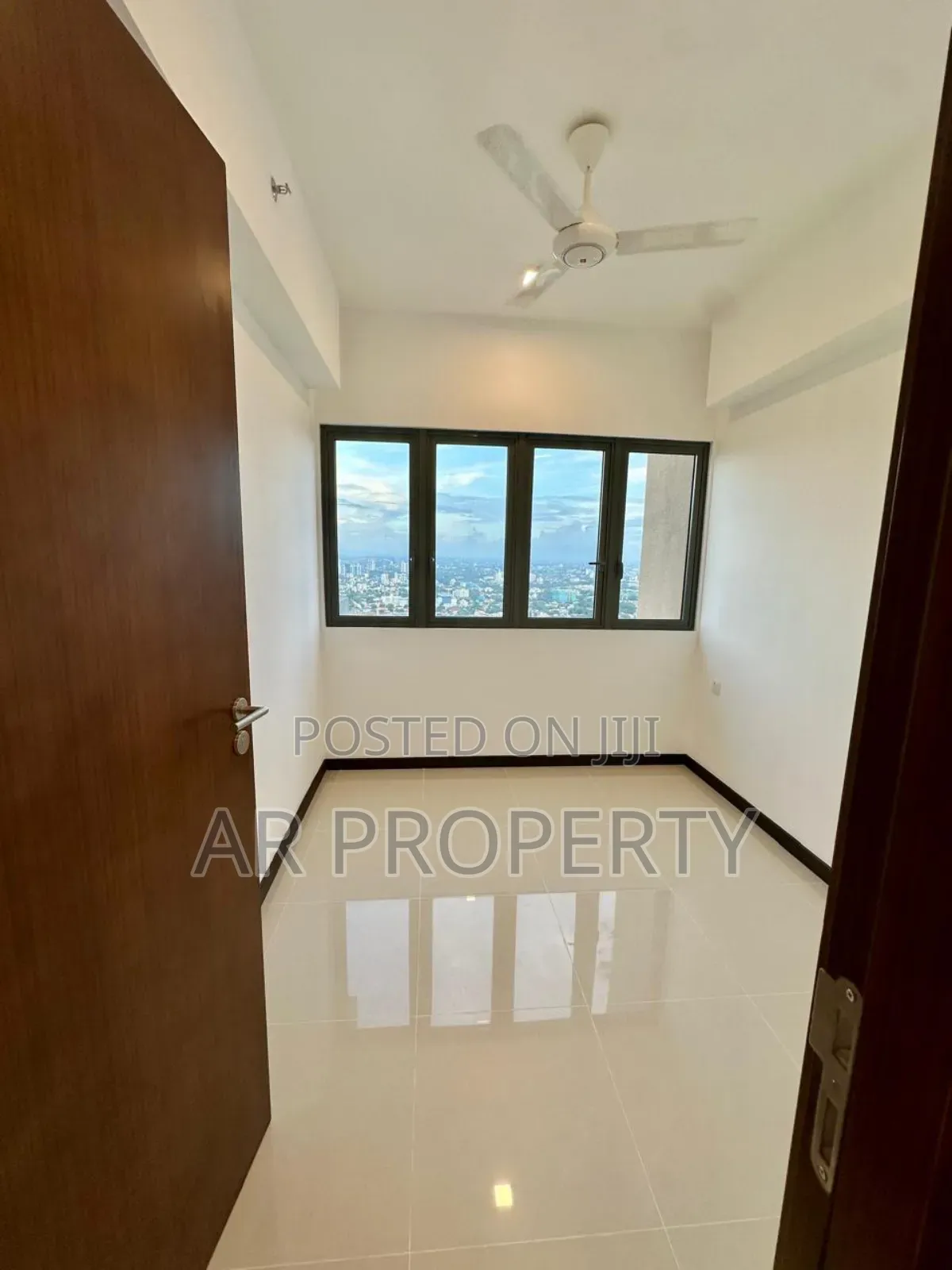 2bdrm Apartment in Trize, Colombo City for sale