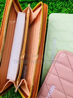 ”Forever Young” Ladies Wallet