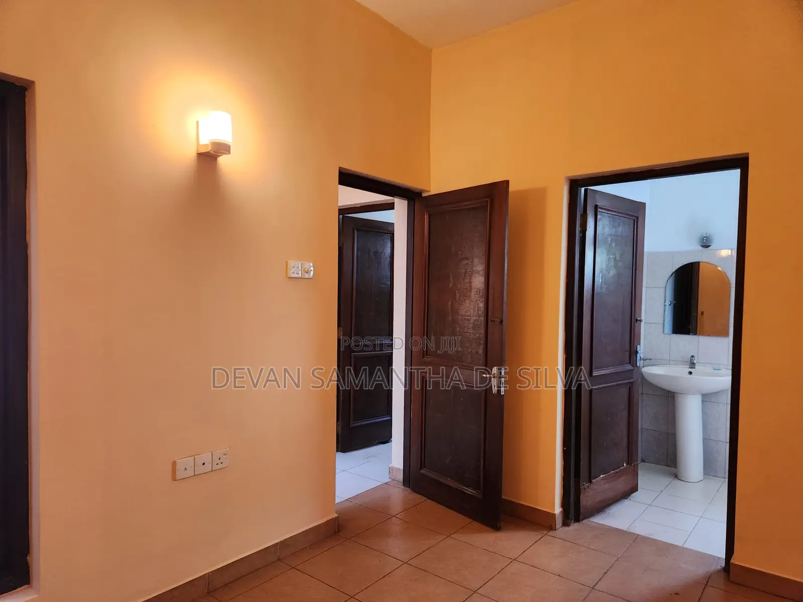 5bdrm Apartment in Ratmalana for sale