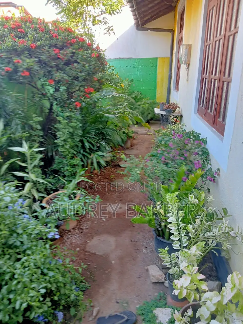 3bdrm House in Dehiwala-Mount Lavinia for sale