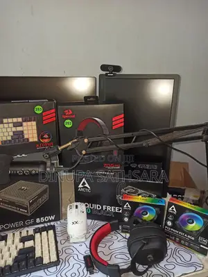 Photo - Desktop Computer Asus 32GB Intel Core I7 HDD+SSD 2T