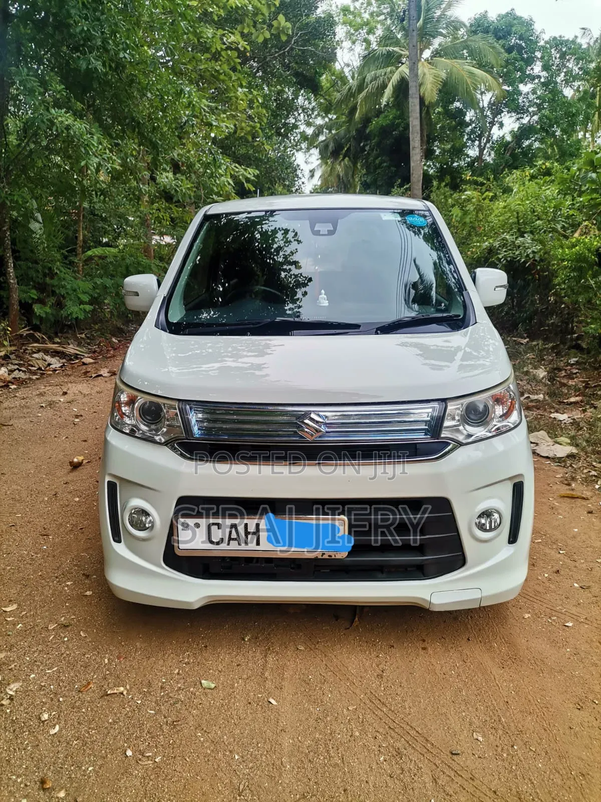 Suzuki Wagon R 660 Hybrid AWD 2014 White