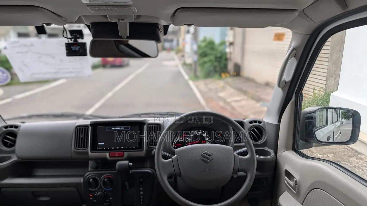 Suzuki Van 2023 White
