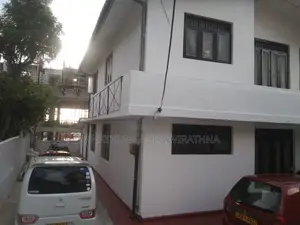Photo - 8bdrm House in Borella for sale