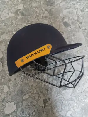 Photo - Masuri Cricket Helmet