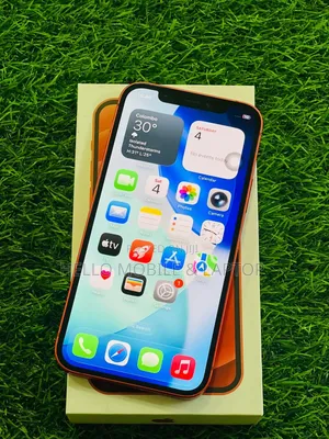 Photo - Apple iPhone 12 128 GB Red