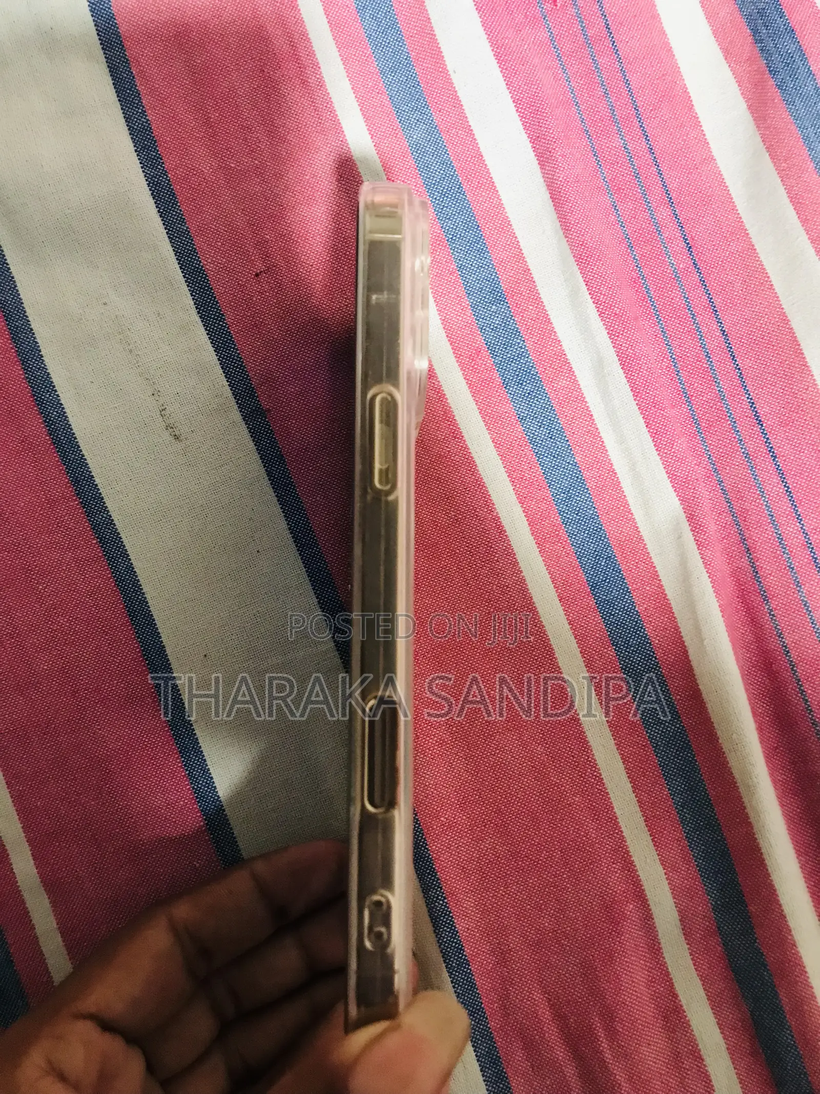 Apple iPhone 16 Pro Max 1 TB Gold