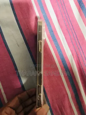 Apple iPhone 16 Pro Max 1 TB Gold