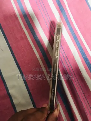 Apple iPhone 16 Pro Max 1 TB Gold