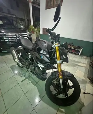 Photo - BMW G 310 R 2024 Black