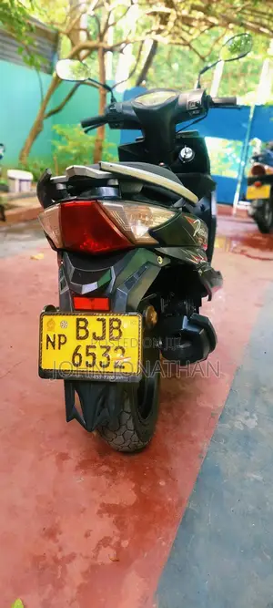 Photo - Motorcycle 2021 Black