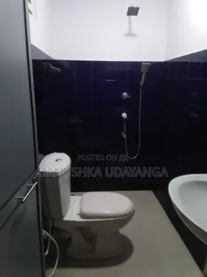 1bdrm Room & Parlour in Embilipitiya for rent