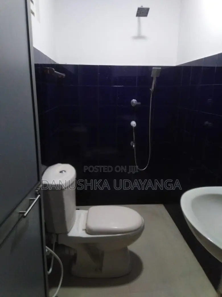 1bdrm Room & Parlour in Embilipitiya for rent