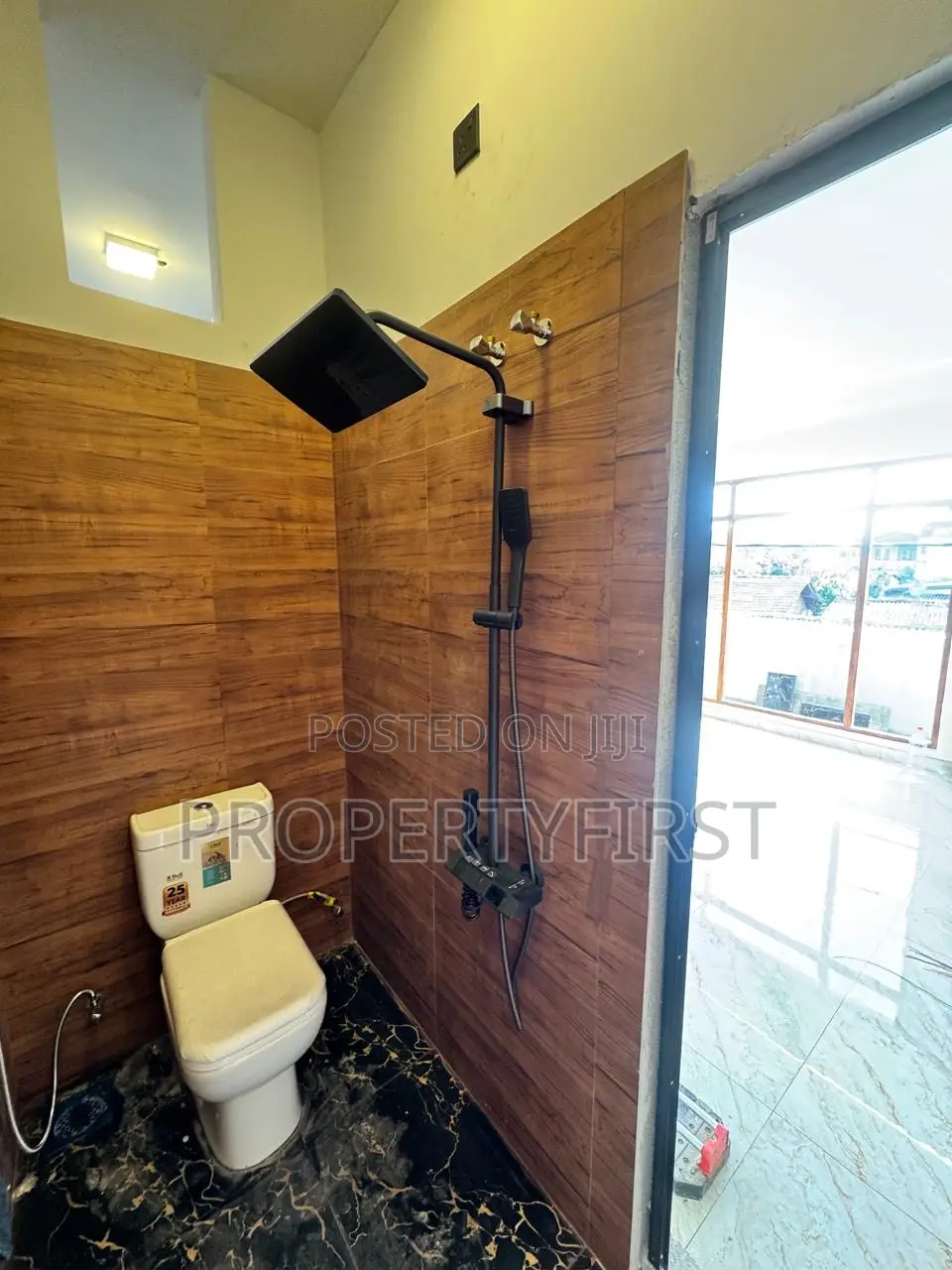 4bdrm House in Designed And, Ratmalana for sale