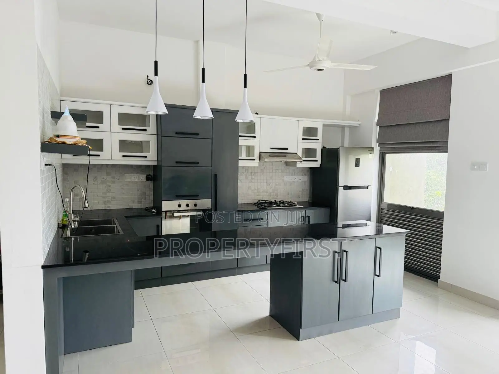 3bdrm Apartment in Apartment, Dehiwala for rent