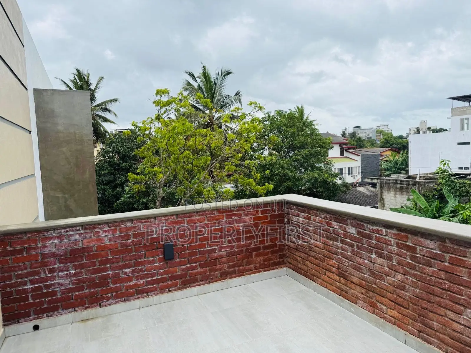 3bdrm Apartment in Apartment, Dehiwala for rent